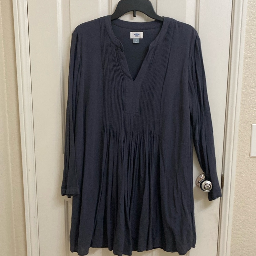 Old Navy Gray Pleated Midi Dress with Mandarin Collar